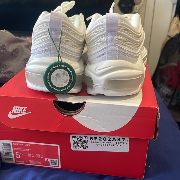 Nike Air Max 97 Triple White Wolf Grey - Picture 3 of 7